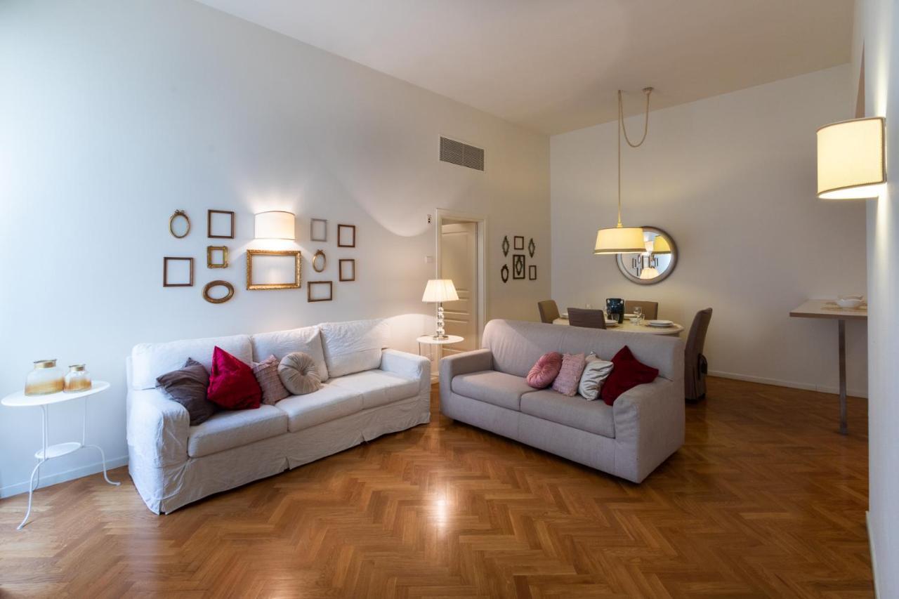 Ad Verona Flat ภายนอก รูปภาพ